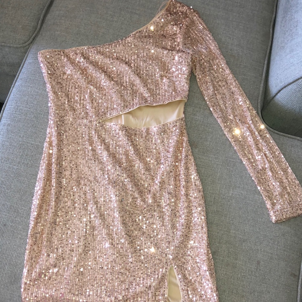 One Sleeve Rose Gold Sequin Short Dress